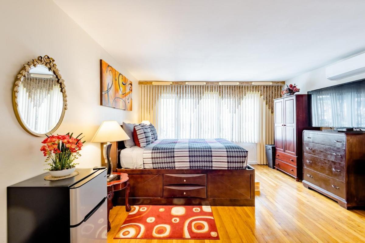 Spacious Comfy Room In Cozy Classy Duplex New York City Exterior photo