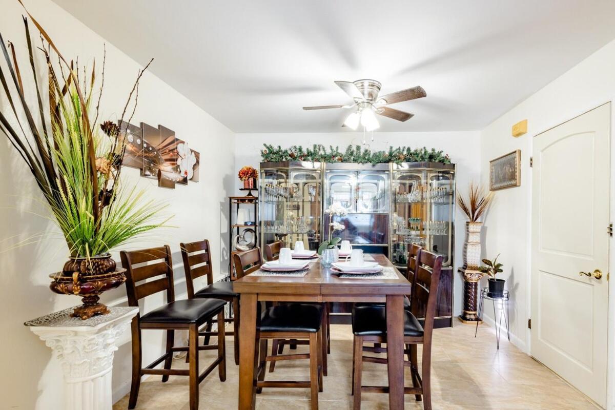Spacious Comfy Room In Cozy Classy Duplex New York City Exterior photo